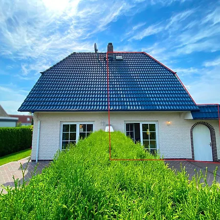 Holiday home Friesenhaus Fuer 2 *